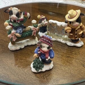 Enesco Mary Moo Moo’s “Mary Had A Farm” Winter Figurines Set of 3